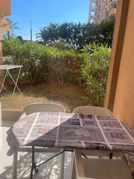 Appartement Rdc En Residence Avec Piscine Cannes Eksteriør bilde